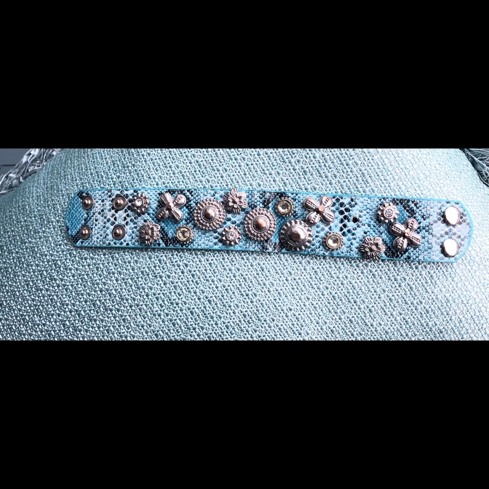 Bracelet - Picture 2 of 2